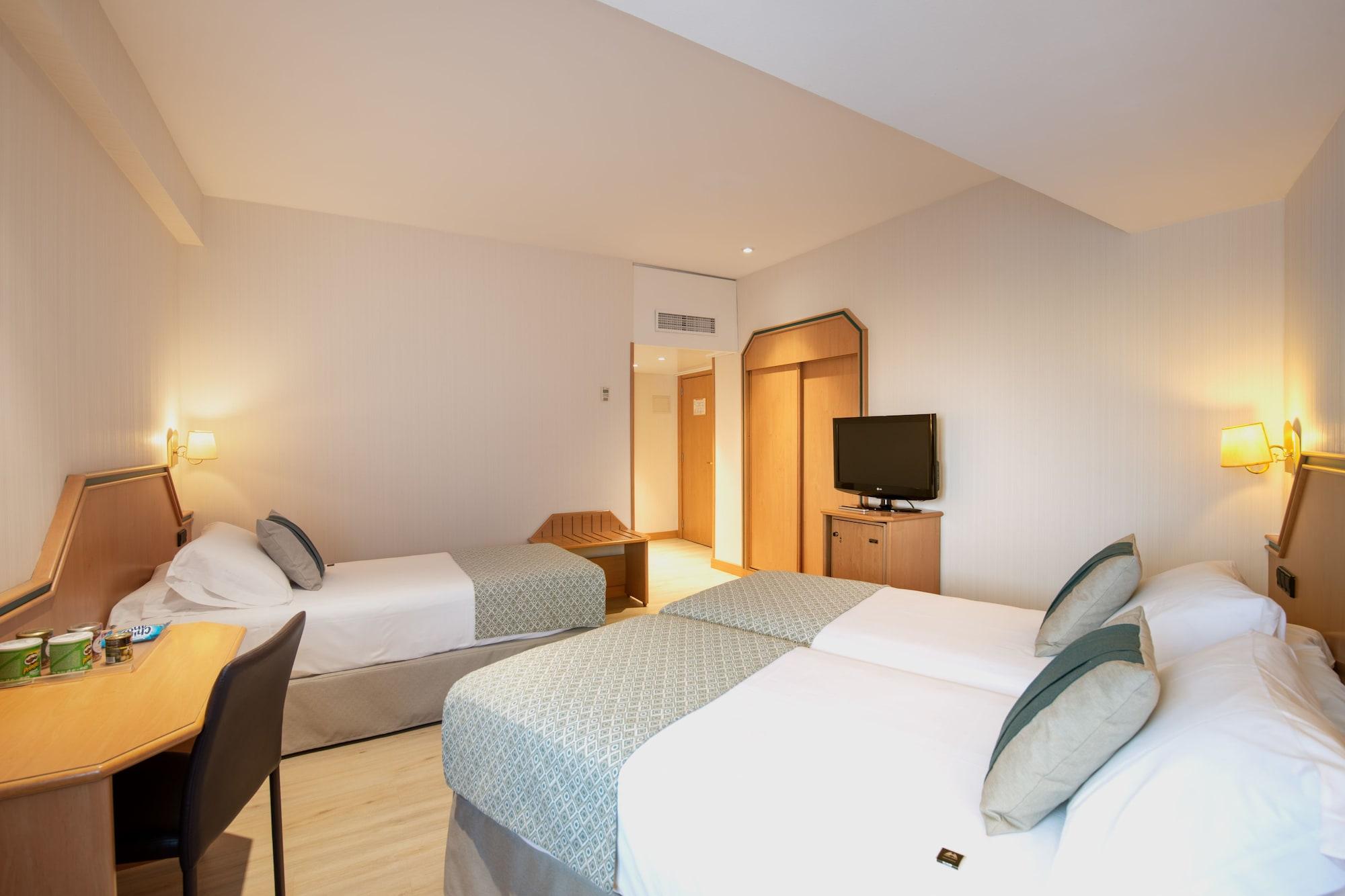 Hotel Praga Madrid Esterno foto