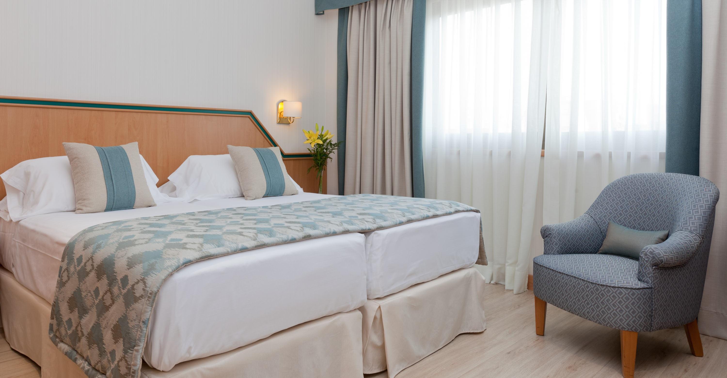 Hotel Praga Madrid Esterno foto
