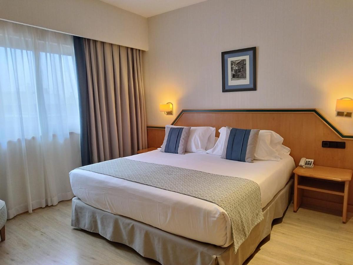 Hotel Praga Madrid Esterno foto