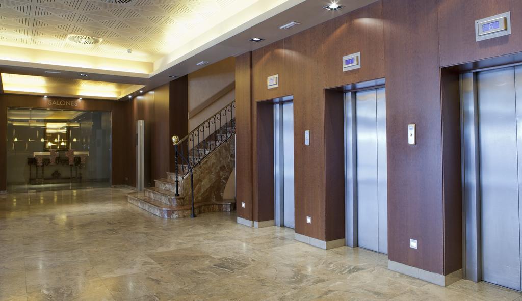 Hotel Praga Madrid Esterno foto