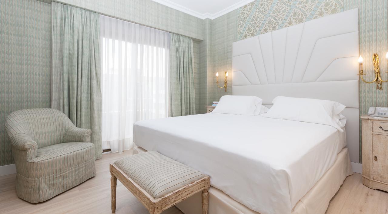 Hotel Praga Madrid Esterno foto
